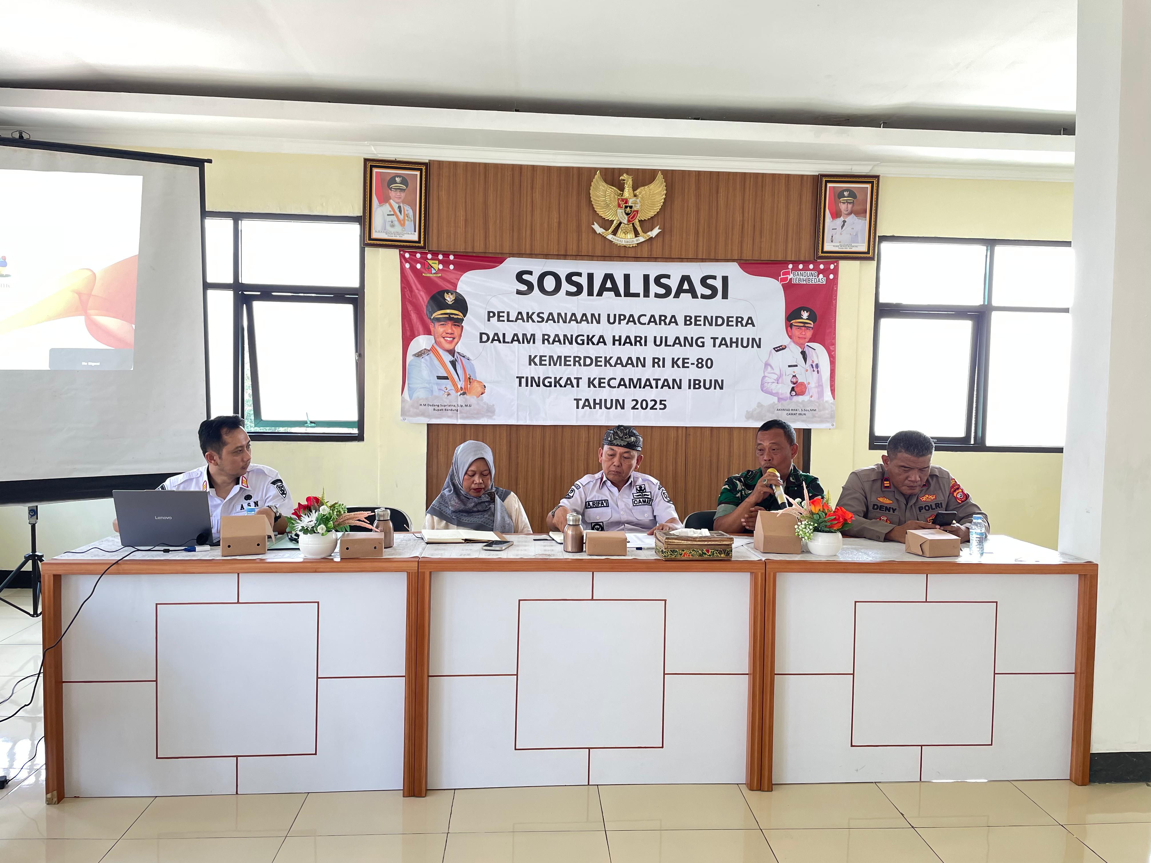 camat-ibun-pimpin-sosialisasi-persiapan-upacara-hut-ri-ke-80-tingkat-kecamatan