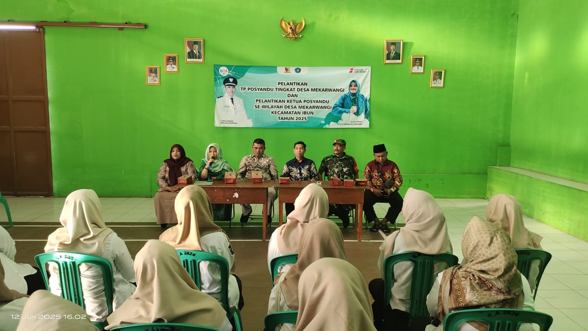 kegiatan-pelantikan-tp-posyandu-dan-ketua-posyandu-desa-mekarwangi-tahun-2025